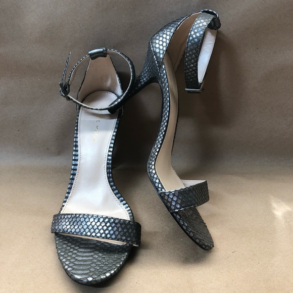 pelle moda frisk embellished sandal